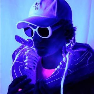 Meet your Posher, Paul